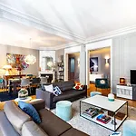 Guestready - Arc De Triomphe Hidden Gem